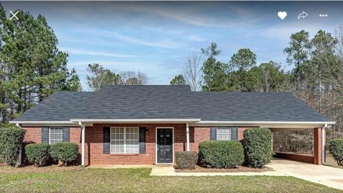 Cozy Home in McDonough