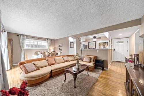 Cozy Home in Monrovia 3bed 2bath