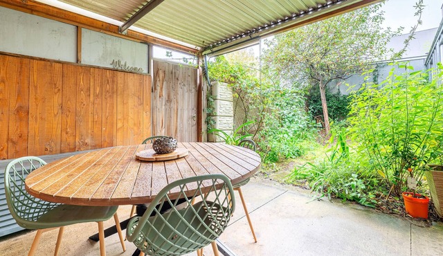 Cozy home in Nantes with WiFi