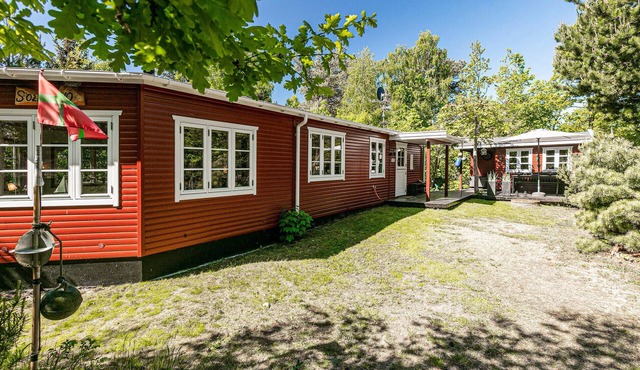 Cozy home in Nexø with kitchen