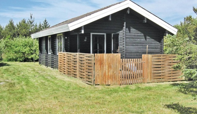 Cozy home in Nørre Nebel with WiFi