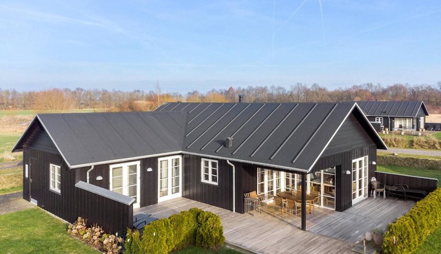 Cozy home in Nysted with sauna