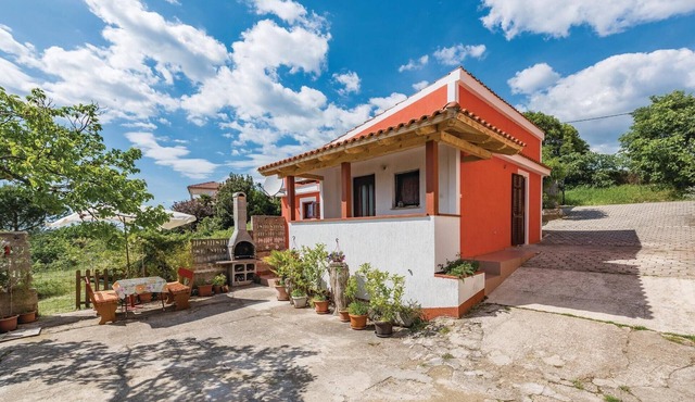 Cozy home in Porec with house a panoramic view