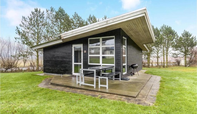 Cozy Home In Roslev With Wifi