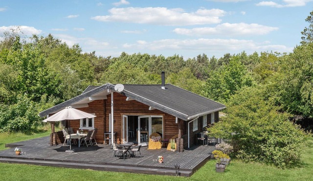 Cozy home in Sæby with kitchen