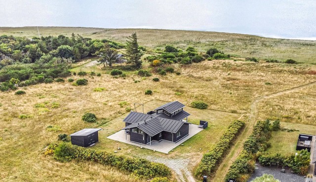 Cozy home in Skjern with sauna