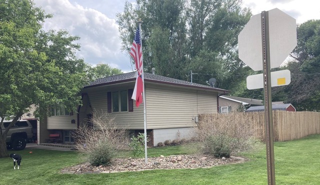 Cozy home in small town Iowa. Great location near downtown Glenwood.