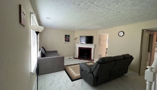 Cozy home in Stone Mountain Park