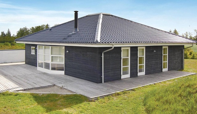 Cozy home in Tarm with sauna