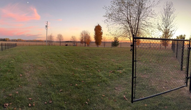 Cozy home in the country - Pet Friendly