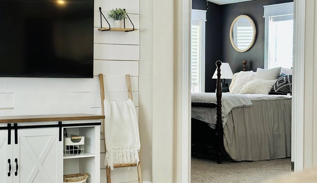 Cozy home in the heart of St Johns!