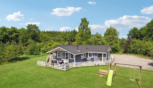 Cozy home in Toftlund with kitchen