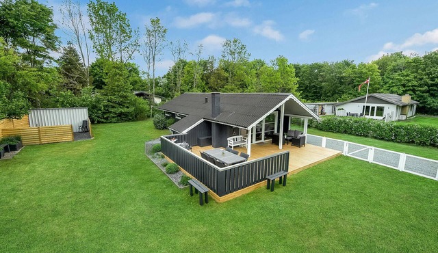 Cozy home in Toftlund with kitchen