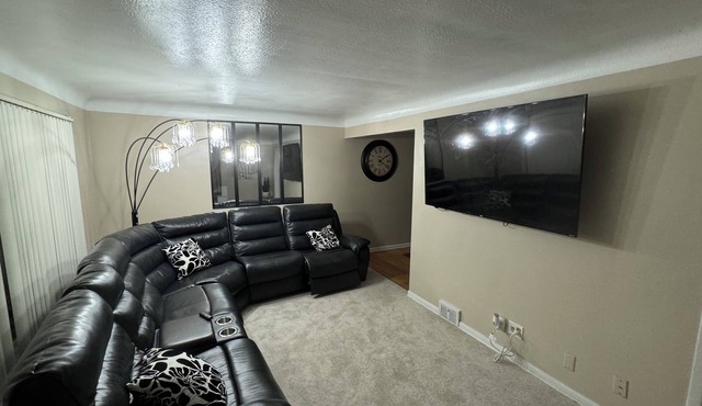 Cozy home in Cleveland Heights