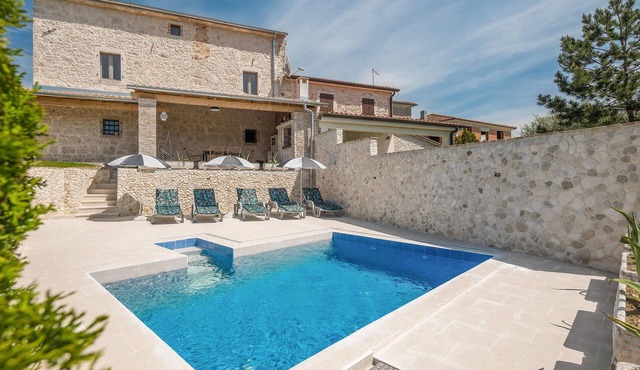 Cozy home in Vizinada