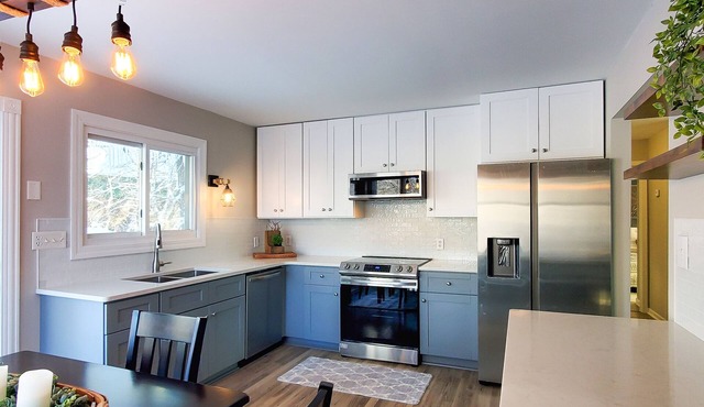 Cozy home in White Bear lake area filled with natural light!