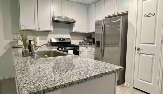 Cozy Home just minutes from Downtown/Lackland AFB/Toyota Plant/Historic Missions