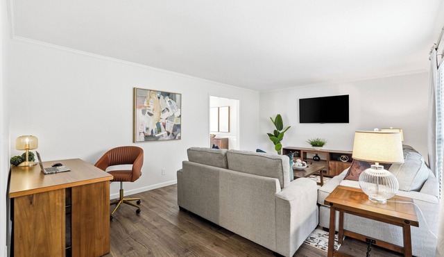 Cozy home minutes from historic Downtown Roswell