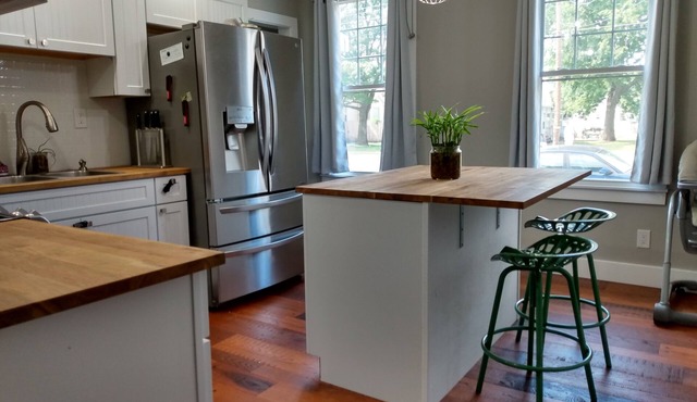 Cozy home near Downtown Ottawa and Starved Rock State Park