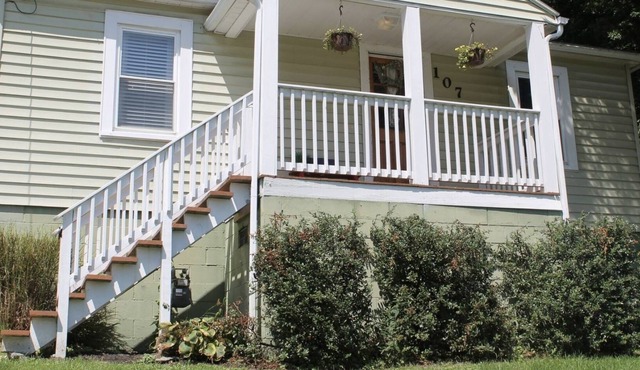 Cozy Home Near New River Gorge National Park