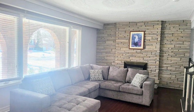 Cozy Home Near Niagara Attractions/Family-Friendly