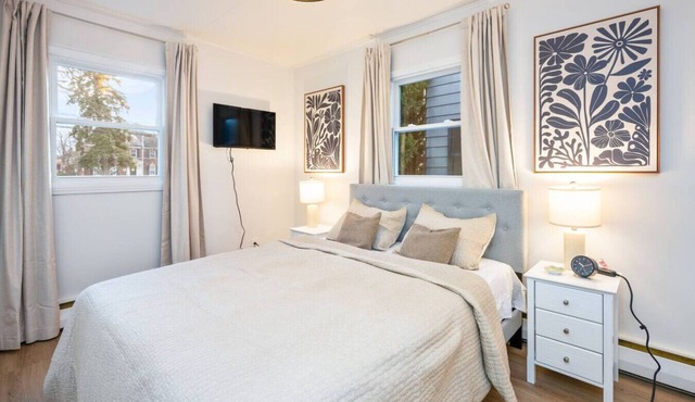 Cozy Home Near URMC, RIT, Strong