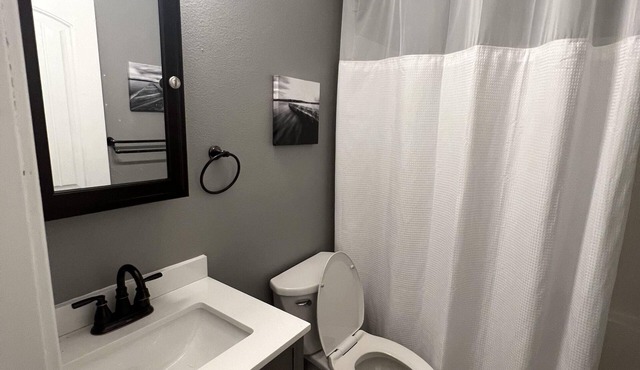 Cozy Home on Historic Route 66 Right Outside of Fort Leonard Wood