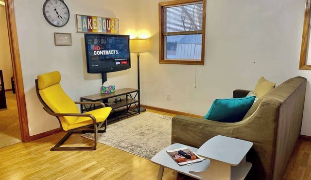 Cozy Home on Lake Vermillion | Ice Fishing Access