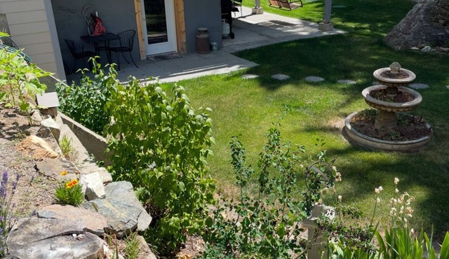 Cozy home on the Entiat river perfect for families. Entiat Wa