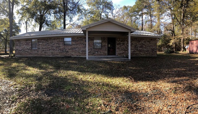 *Cozy Home on Toledo Bend* Big Circle Drive* Boat Parking* Close to Boat Ramp*