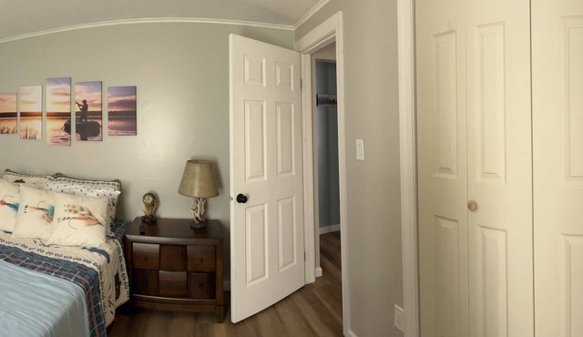 Cozy home rental perfect for fishing at Salmon River!