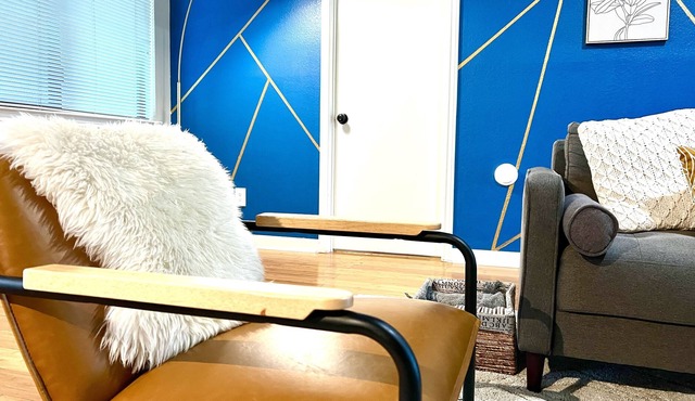 Cozy Home☼Seton+St Davids Medical☼WIFI☼Work Friendly☼Long Stays