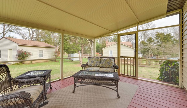 Cozy Home w/Fenced Yard < 1 Mi Downtown Matthews!