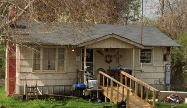 Cozy home with Bedroom for rent