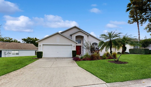 Cozy home with private pool, billiards, central AC, enclosed yard