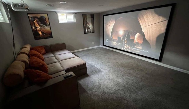 Cozy Hot Tub Escape | Pool Table & Home Theater