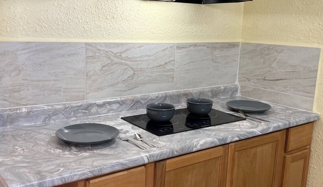 Cozy hotel in charming location with AC comfort