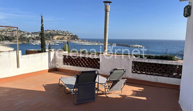 Cozy house less than 100 meters from the beach of Sant Feliu de Guíxols.