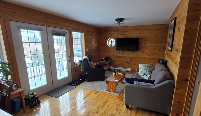 Cozy House/Cottage, minutes to National Park & Golf Course