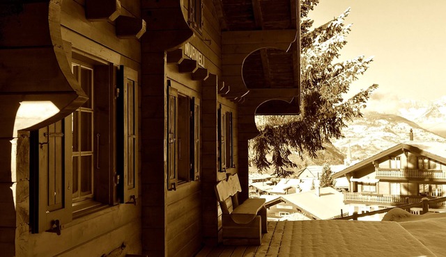 Cozy house for 2-6 people within walking distance of the center and the ski elevator.