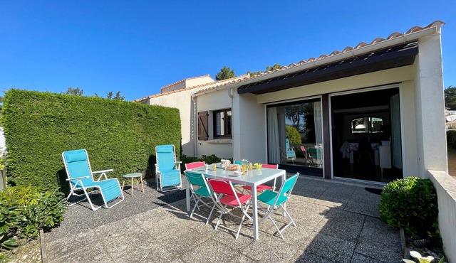 Cozy House Near Dunes Beach, 2 Bedrooms + Mezzanine, Parking & Garden, Baby Gear Included