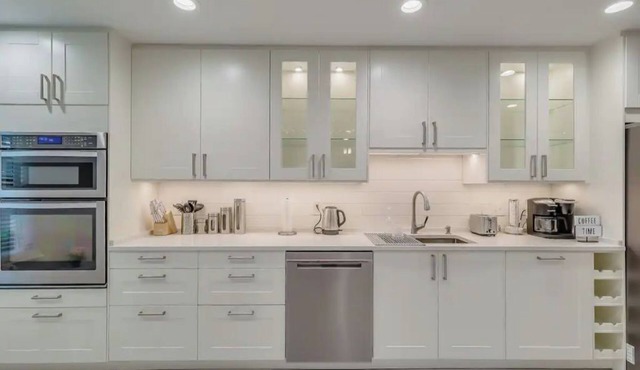 Cozy house in a heart of Mandarin