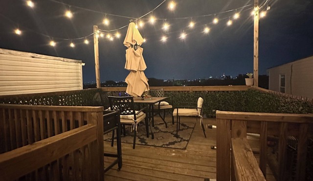 Cozy house in charming Baltimore with WiFi, AC