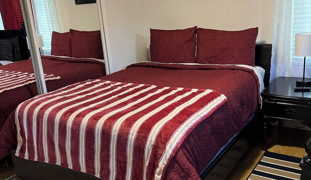 Cozy house in charming Orlando with WiFi, AC