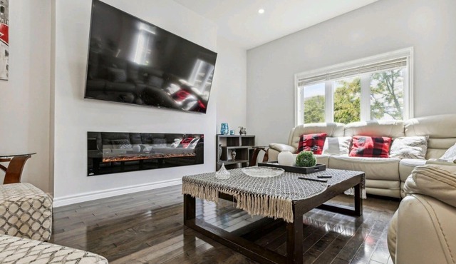 cozy house in west of London on