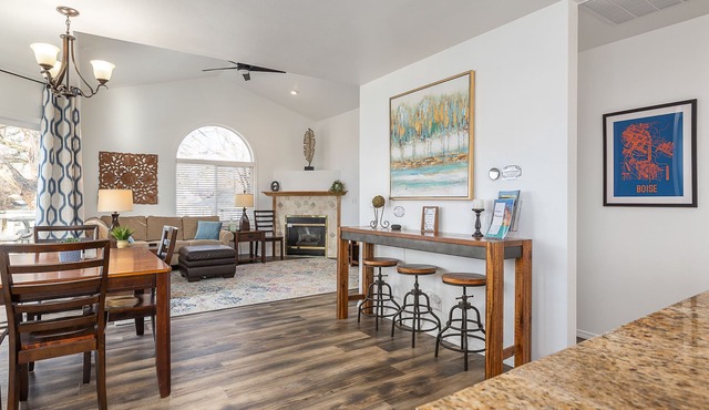 Cozy House Near Boise State University, Downtown and Boise River Greenbelt.