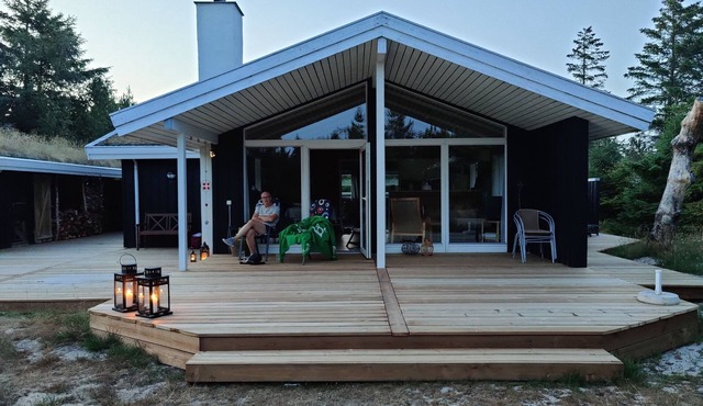 Cozy house near the beach and woods
