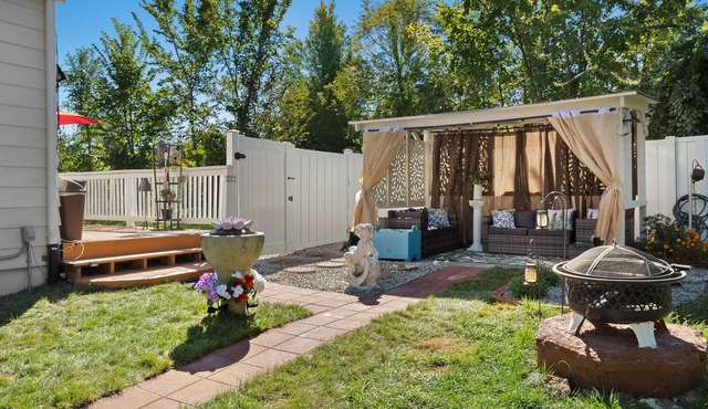 Cozy house to call home away from home ❤️🏡