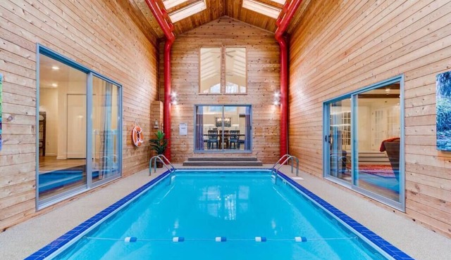 Cozy House w/Heated Indoor Pool!
