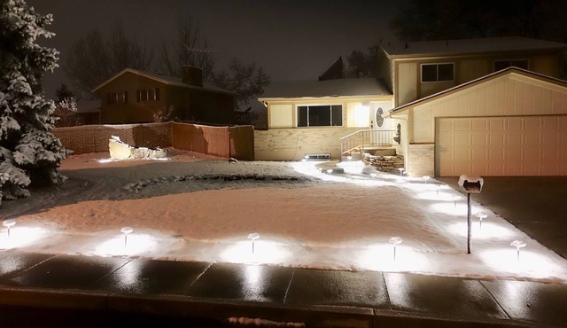 Cozy House With Hot Tub and Gaming Room